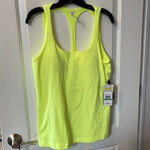 Women’s large fitted studio Lux